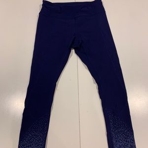 Lululemon Tight Stuff Scallop Hem Leggings